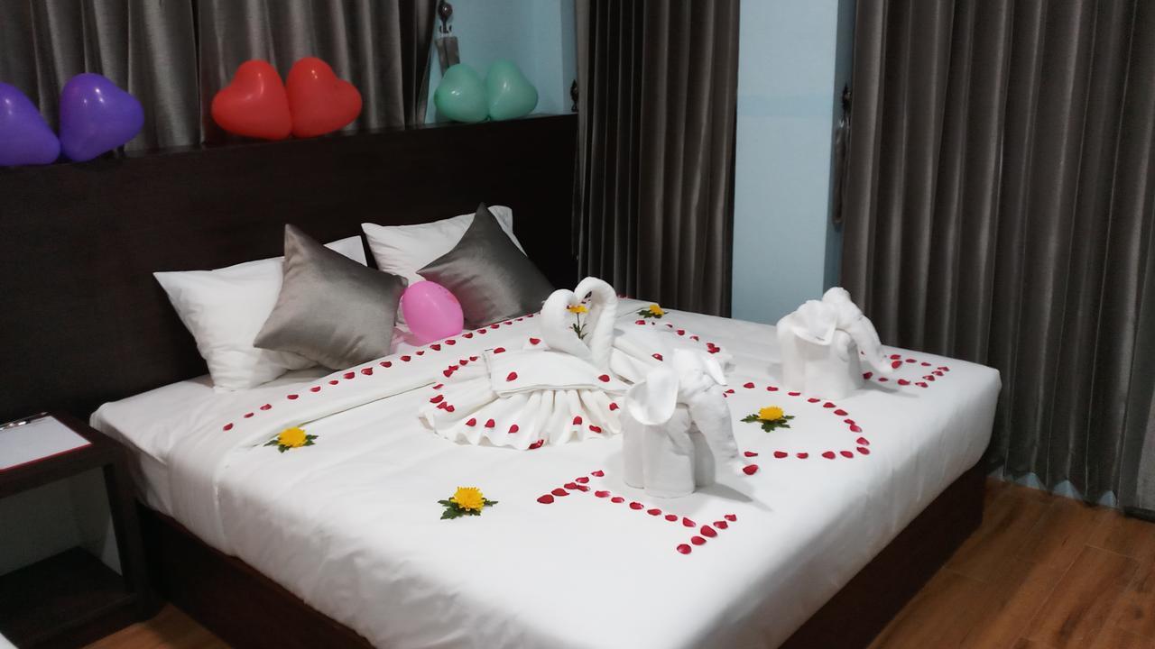 Hotel San Taw Win Pathein Exterior photo